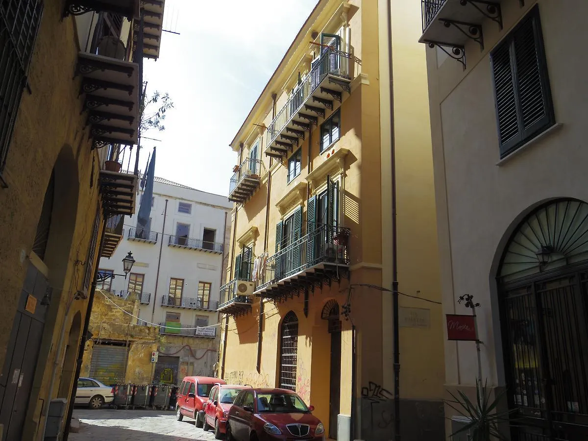 Home Maletto Palermo 0*,