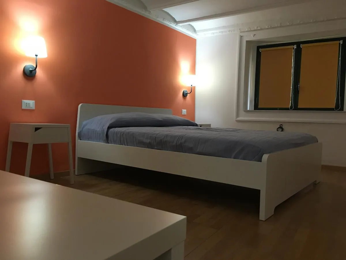 Home Maletto Palermo 0*,  Italy