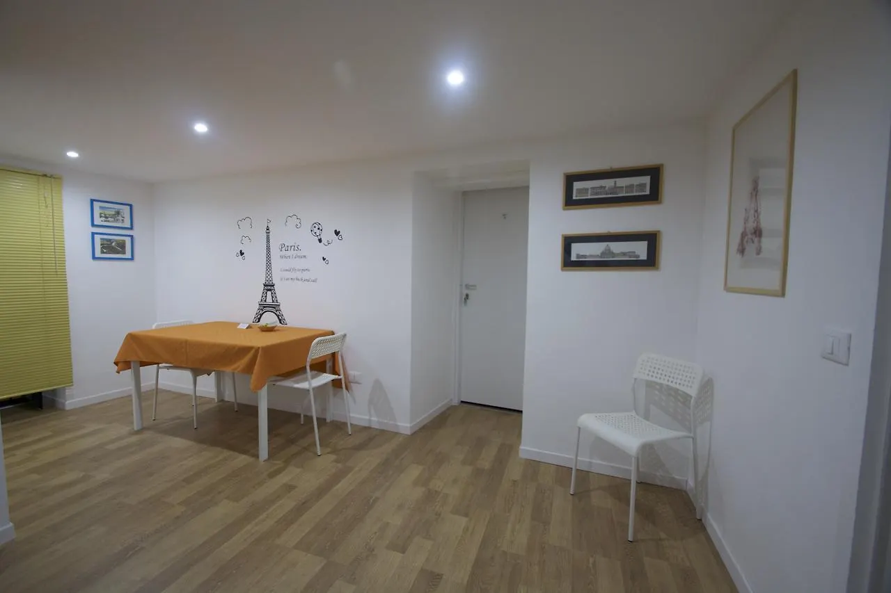 Apartment Home Maletto Palermo Italy